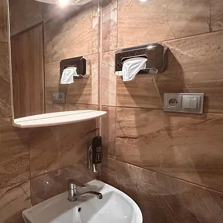 Pensjonat Luxor 3*
